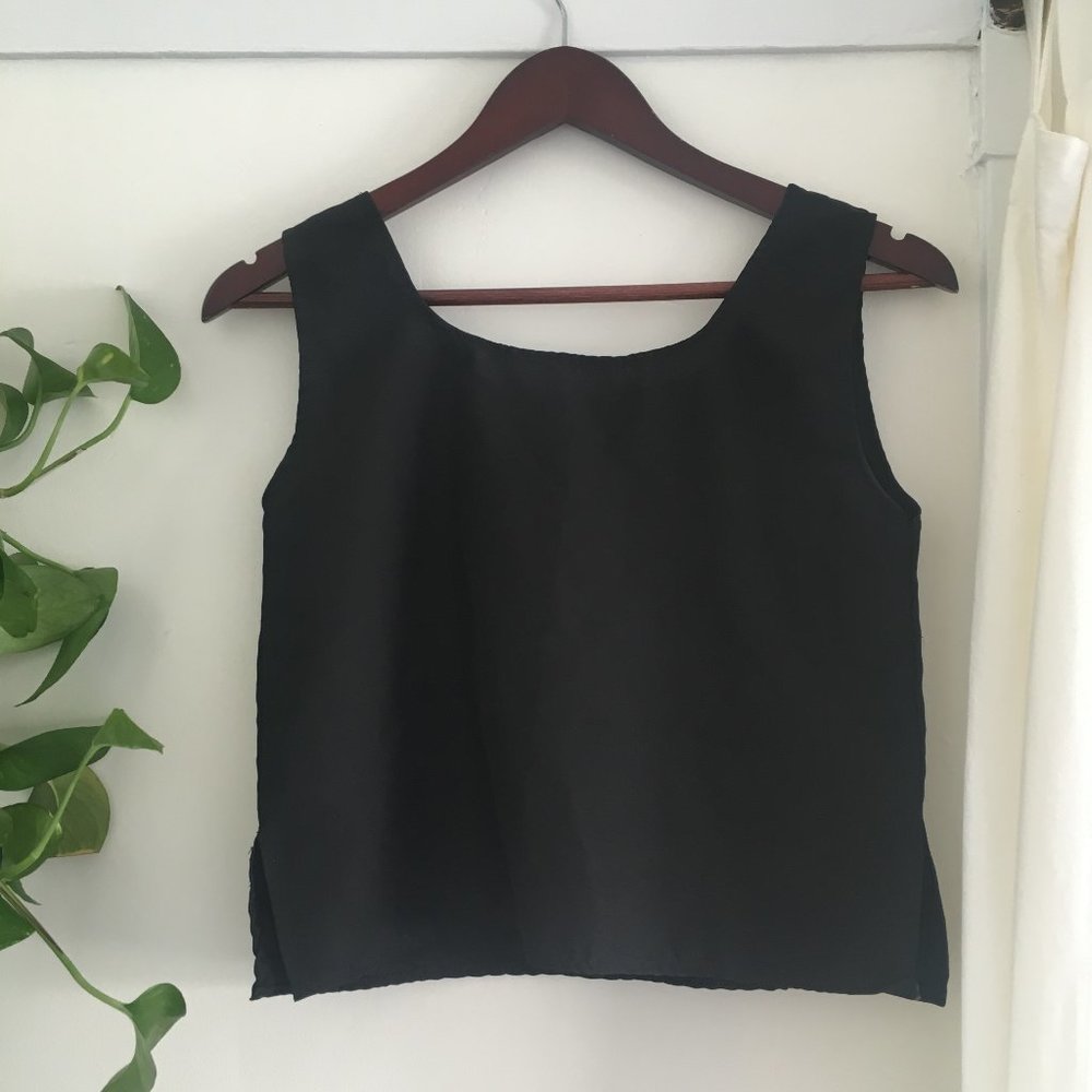 Black Cropped Tank Top
